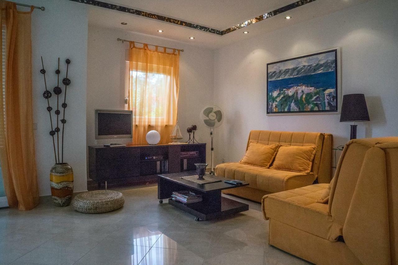 Apartment Annabela Banjol Extérieur photo