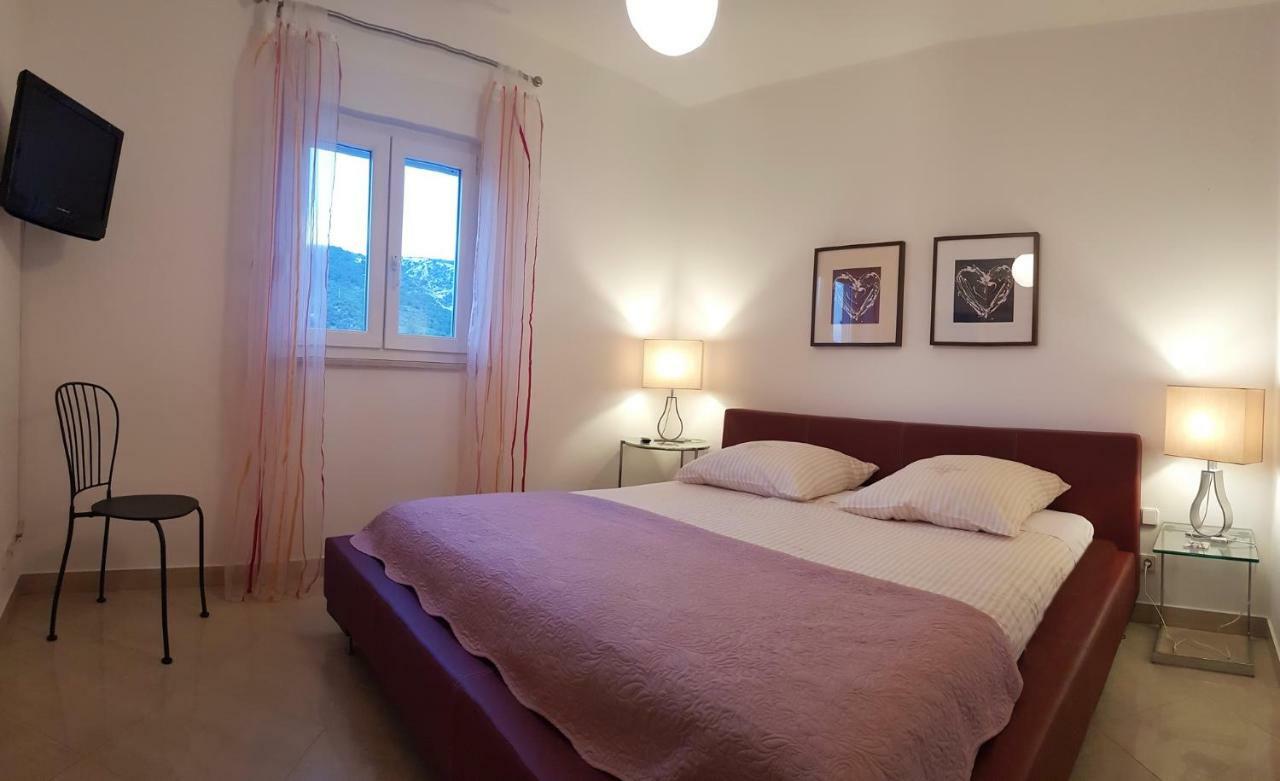 Apartment Annabela Banjol Extérieur photo